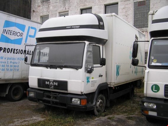 MAN L2000/ 8.113LC6 1 truck kupisz używany(ą) (Auction Premium) | NetBid Polska